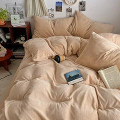 Winter Milk Fleece 4-Piece Flannel Bedding Set