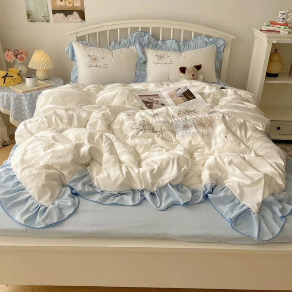 Lace Embroidery Heart Design 4-Piece Washed Cotton Summer Bedding Set